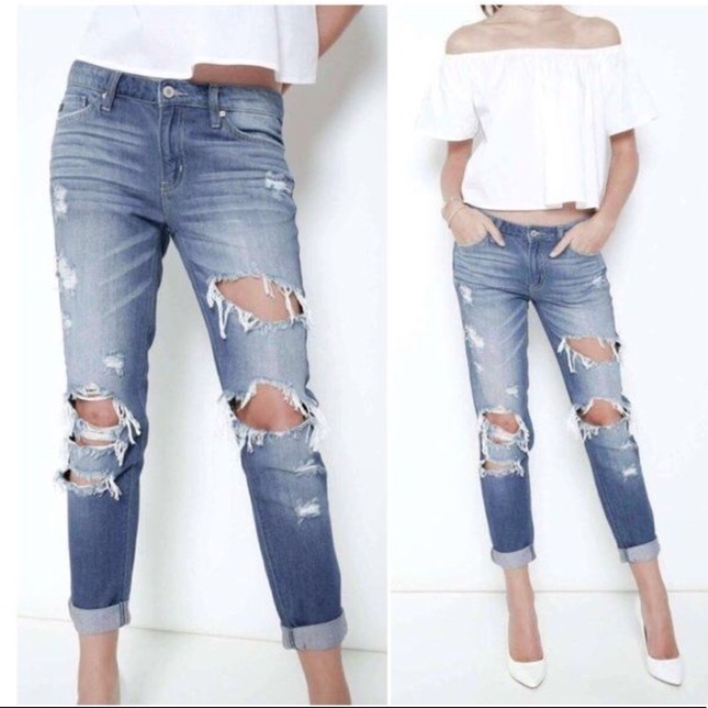 🆕RESTOCKED Tyler Distressed Boyfriend Jeans - Picture 3 of 4